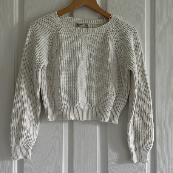 Stradivarius Crop Crew Neck Sweater - Picture 1 of 7